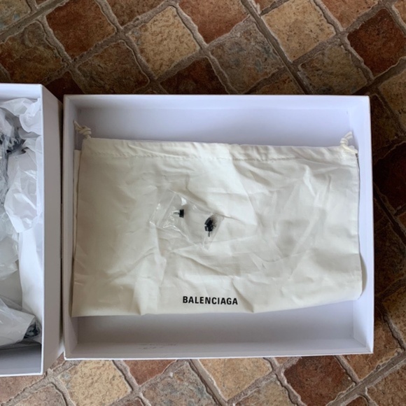 Authentic Balenciaga BB Ankle Boots - Picture 13 of 15